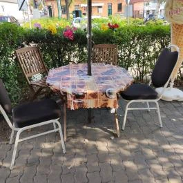 Szöszi Cukrászda, Budakeszi - Egyéb