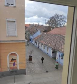 Vörösmarty Színház