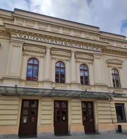 Vörösmarty Színház