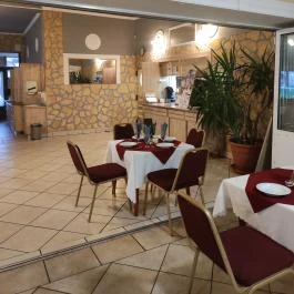 Zsigmond Konyha & Étterem Gyula - Egyéb