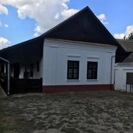 József Attila Városi Könyvtár és Múzeum, Makó - 