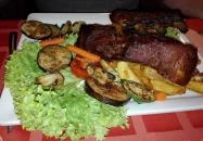 Szikra Galéria Étterem, Kávézó & Rendezvényház Jászberény