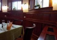 Szikra Galéria Étterem, Kávézó & Rendezvényház Jászberény