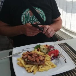 Kilátó Étterem Pécs - Étel/ital