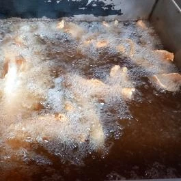 Oszi Bácsi Keszegsütödéje, Szigliget - Egyéb