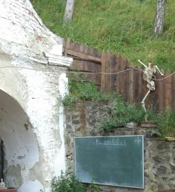 Castrum Boldua középkori étterem