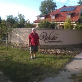Relaxo Apartmanház Cserkeszőlő - Külső kép