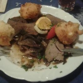 Határmenti Vigadó, Bozsok - Étel/ital