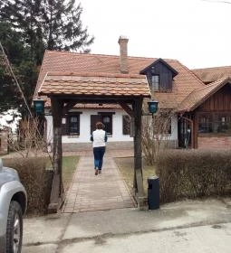 Lóki Csárda Panzió