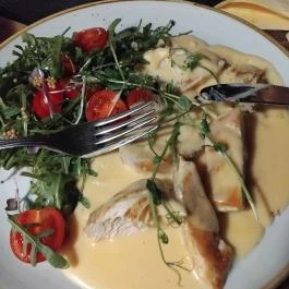 Piroska Étterem Egerszalók - Étel/ital