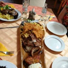 Gulya Csárda, Balatonszentgyörgy - Étel/ital