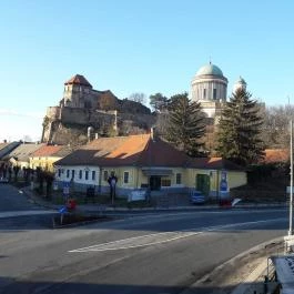 Alabárdos Panzió és Apartmanház Esztergom - Környék