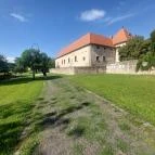 Huszárvár Szálló Szerencs - Medence/kert