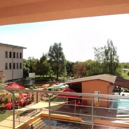 Termálhotel Martfű Martf? - Medence/kert