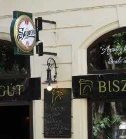 Noor Lounge & Restaurant