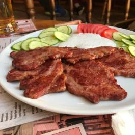 Arizona Pizzéria és Hamburgéria, Cegléd - Étel/ital