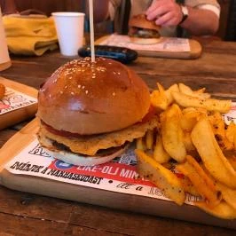 Bamba Marha Burger - Október 6. utca, Budapest - Étel/ital