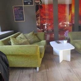 Cafe & Bar Mester Street, Budapest - Belső