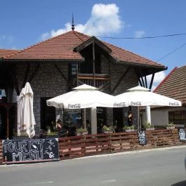 Castrum Cafe & Restaurant, Szentendre - Külső kép