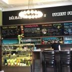 Délibáb Kávézó & Street Food Cegléd - Belső