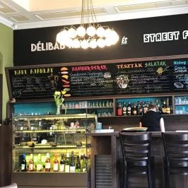 Délibáb Kávézó & Street Food, Cegléd - Belső