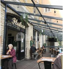 Flakon Bar & Restaurant