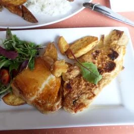 Heller's Pub & Étterem, Budapest - Étel/ital