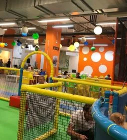 Kackac Játszóház - KöKi Terminál