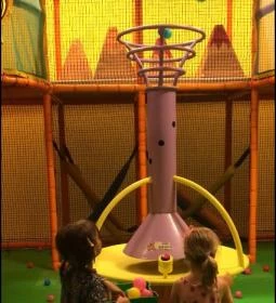 Kackac Játszóház - KöKi Terminál