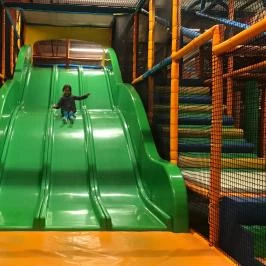 Kackac Játszóház - KöKi Terminál, Budapest - 