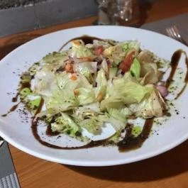 Lakomativ Étterem & Söröző, Budapest - Étel/ital