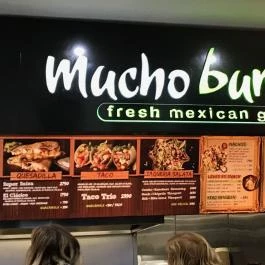 Mucho Burrito - WestEnd City Center Budapest - Külső kép