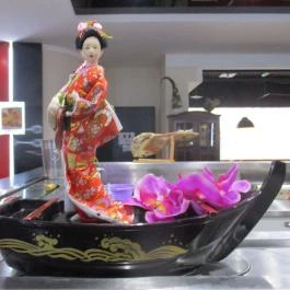 Sakura Gozsdu, Budapest - Belső