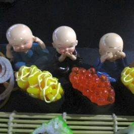 Sakura Gozsdu, Budapest - Étel/ital