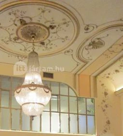 Teátrum Café & Bistro