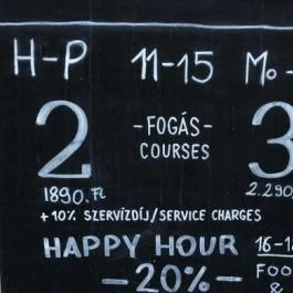 The Selection, Budapest - Étlap/itallap