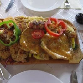 Bécsiszelet Vendéglő - Hengermalom út Budapest - Étel/ital