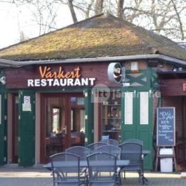 Várkert Terasz, Gyula - Külső kép