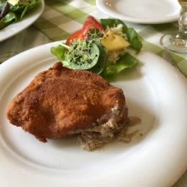 Vendéglő a Három Tölgyfához, Tatabánya - Étel/ital