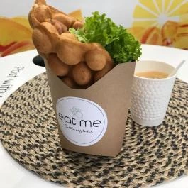 WG Eat Me Bubble Waffle Bar, Budapest - Étel/ital