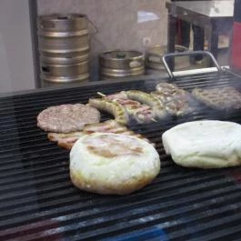 Yu-Grill (Haris köz), Budapest - Étel/ital