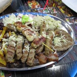 Yu-Grill (Haris köz), Budapest - Étel/ital