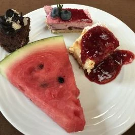 Mesés Shiraz Hotel Egerszalók - Vendéglátás