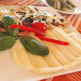 Kertvendéglő, Csongrád - Étel/ital