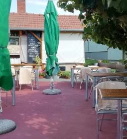 Napraforgó Vendéglő