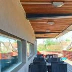 V8 Vendéglő Oroszlány - Külső kép