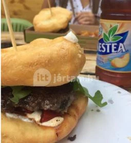 Lángos Burger - Karaván Udvar