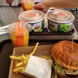 Mickey's Chicken & Burger Szentendre - Étel/ital