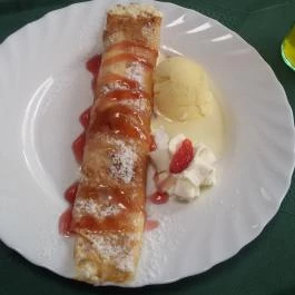 István Grill & Fagylaltkert Balatonmáriafürdő - Étel/ital