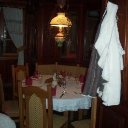 Szent Domonkos Vendéglő, Várvölgy - Belső